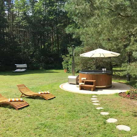 Deluxe Zdrojowa -willa Typu Alpejskiego W Borach Tucholskich-całoroczna Balia Z Jacuzzi-prywatny I Strumyk -duża Wiata Grillowa *