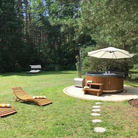 Deluxe Zdrojowa -willa Typu Alpejskiego W Borach Tucholskich-całoroczna Balia Z Jacuzzi-prywatny I Strumyk -duża Wiata Grillowa *