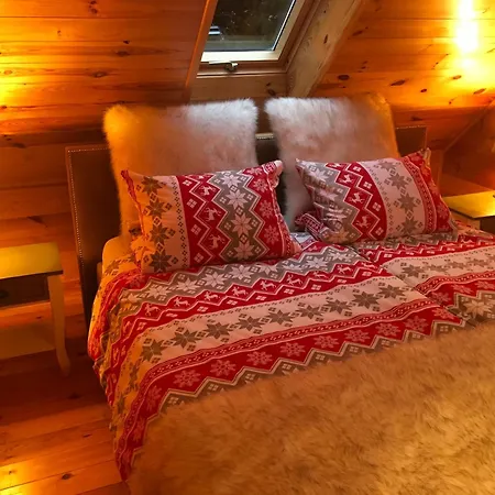 Deluxe Zdrojowa: Alpine With Jacuzzi In Tuchola Forest * Osowek