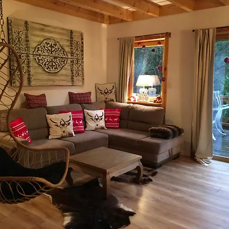 Villa Deluxe Zdrojowa -willa Typu Alpejskiego W Borach Tucholskich-caloroczna Balia Z Jacuzzi-prywatny I Strumyk -duza Wiata Grillowa *